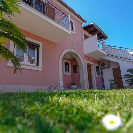 Apartments Palm View Rovinj Exterior foto